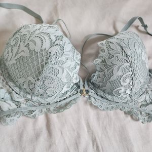 Strappy La Senza Bra